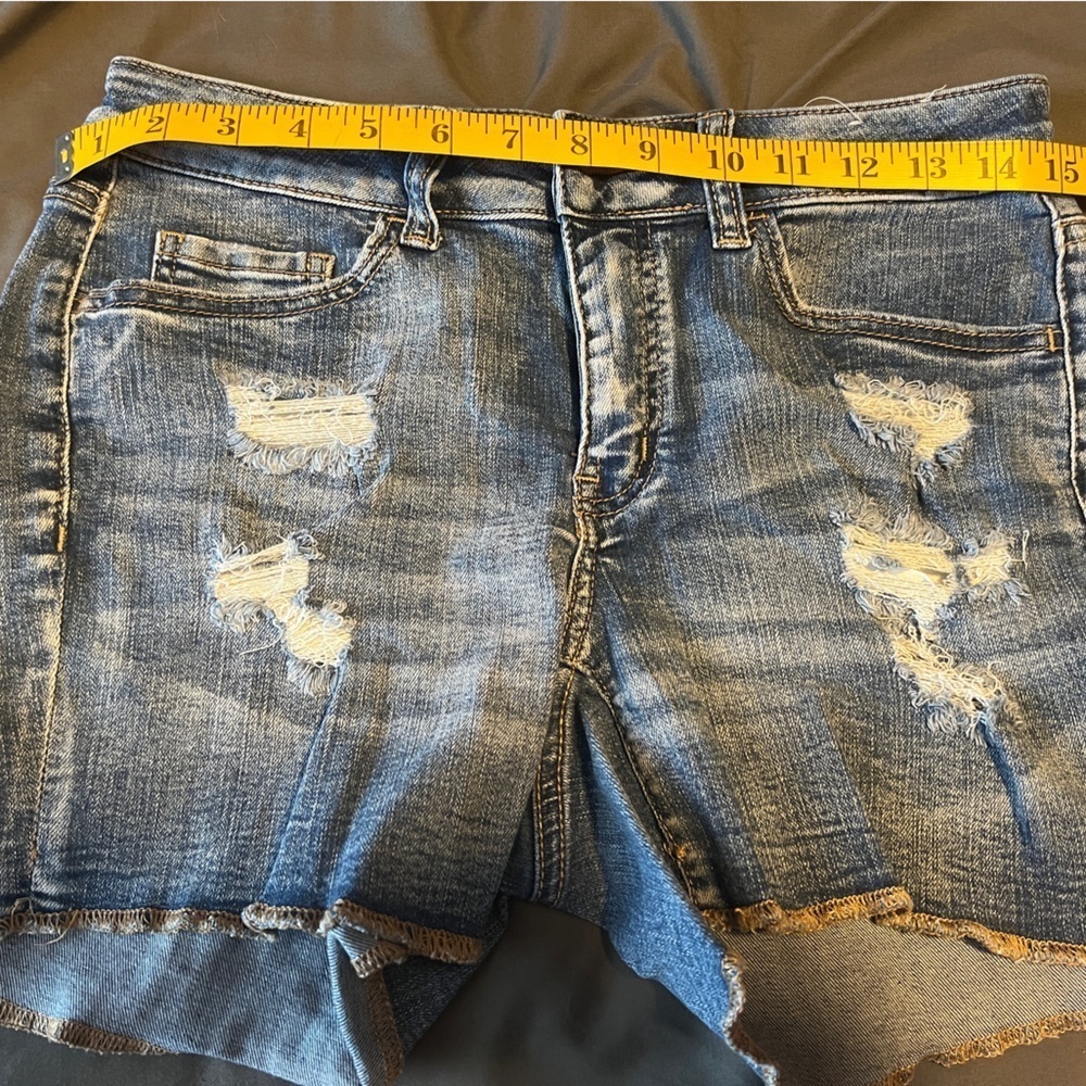 SO Favorite Shortie Low Rise size 7